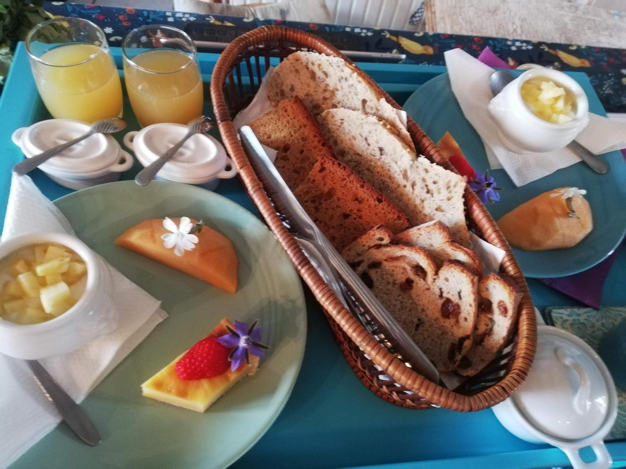 Le Monticule Bed & Breakfast Tardes Eksteriør bilde